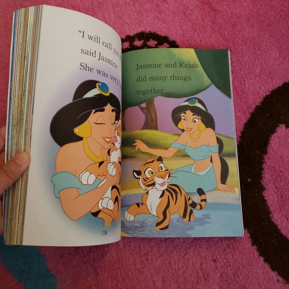 Disney Princess Story Collection Chapter Book - Picture 10 of 11